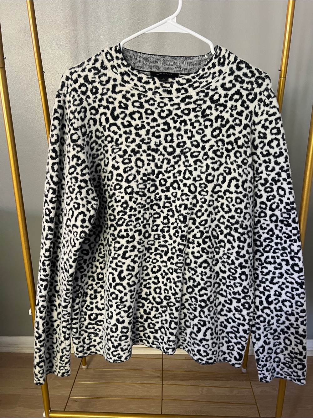Women's Ann Taylor Black and White Leopard Print Sweater